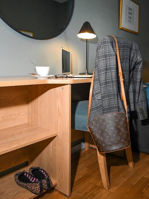 Hasse Pa Sjoekanten Hotell & Restaurang ヨンショーピン エクステリア 写真