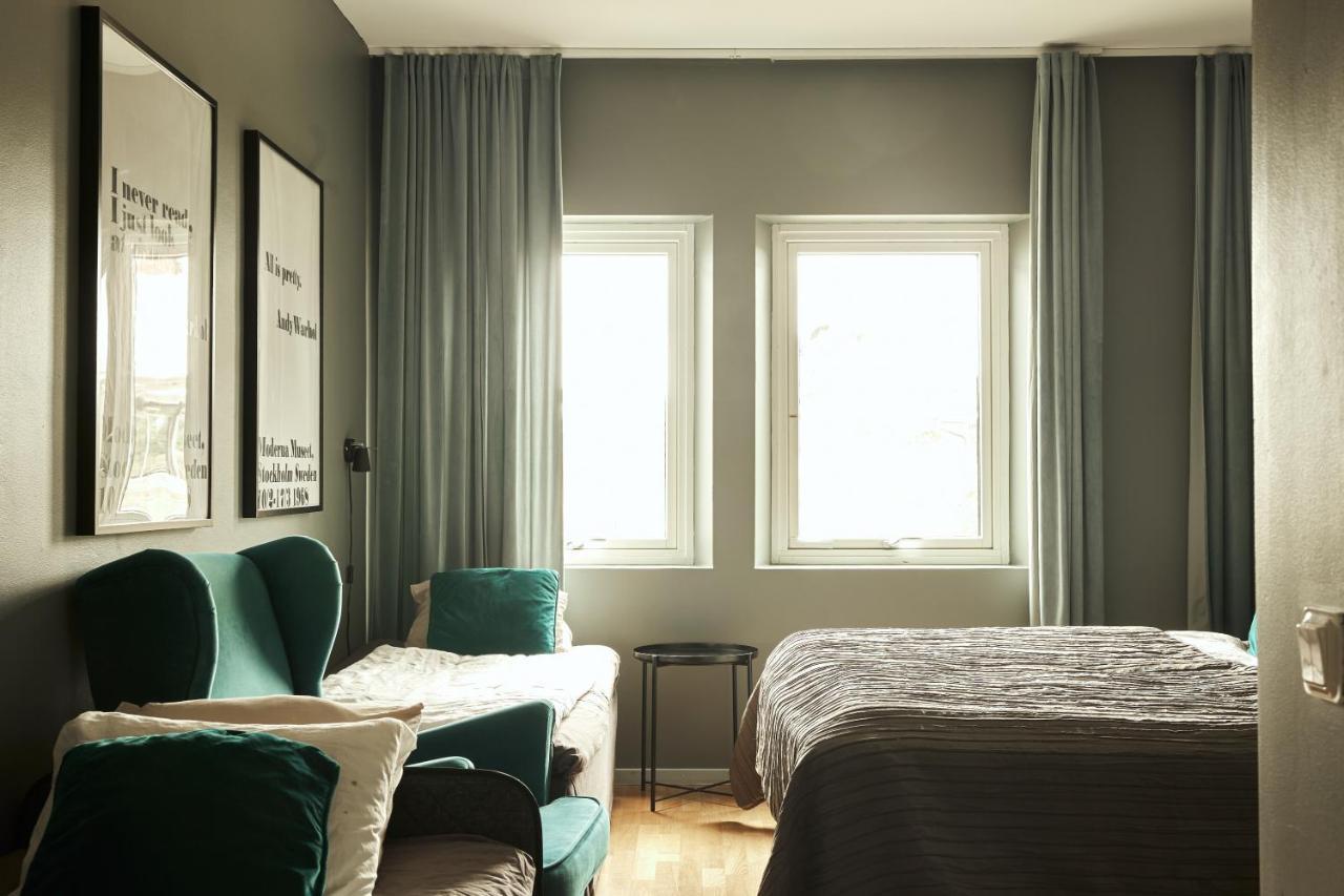 Hasse Pa Sjoekanten Hotell & Restaurang ヨンショーピン エクステリア 写真